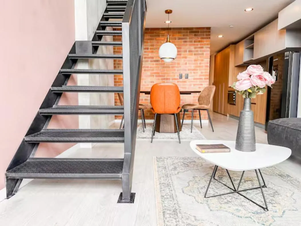 Skyline Suites - Elegant Living With Coworking & Scenic Views Bogota