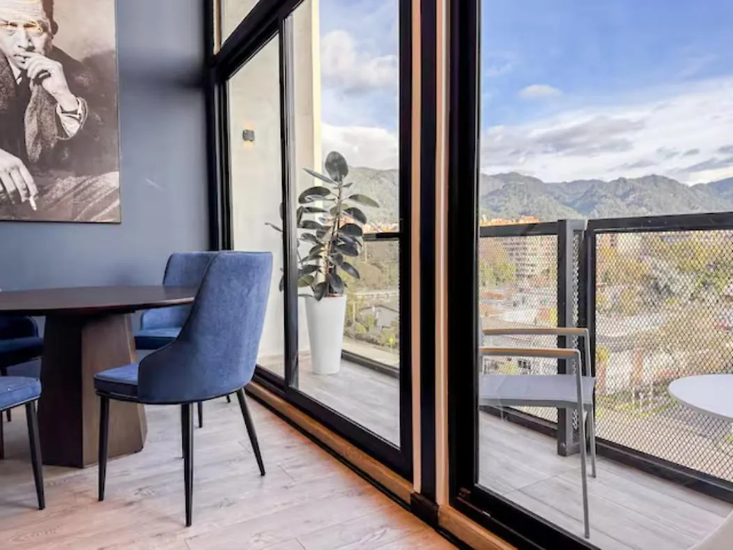 Skyline Suites - Elegant Living With Coworking & Scenic Views Bogota 0*,