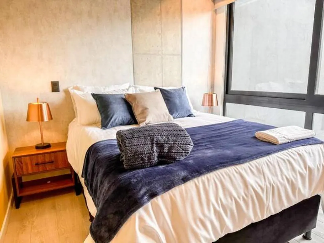 Skyline Suites - Elegant Living With Coworking & Scenic Views Bogota