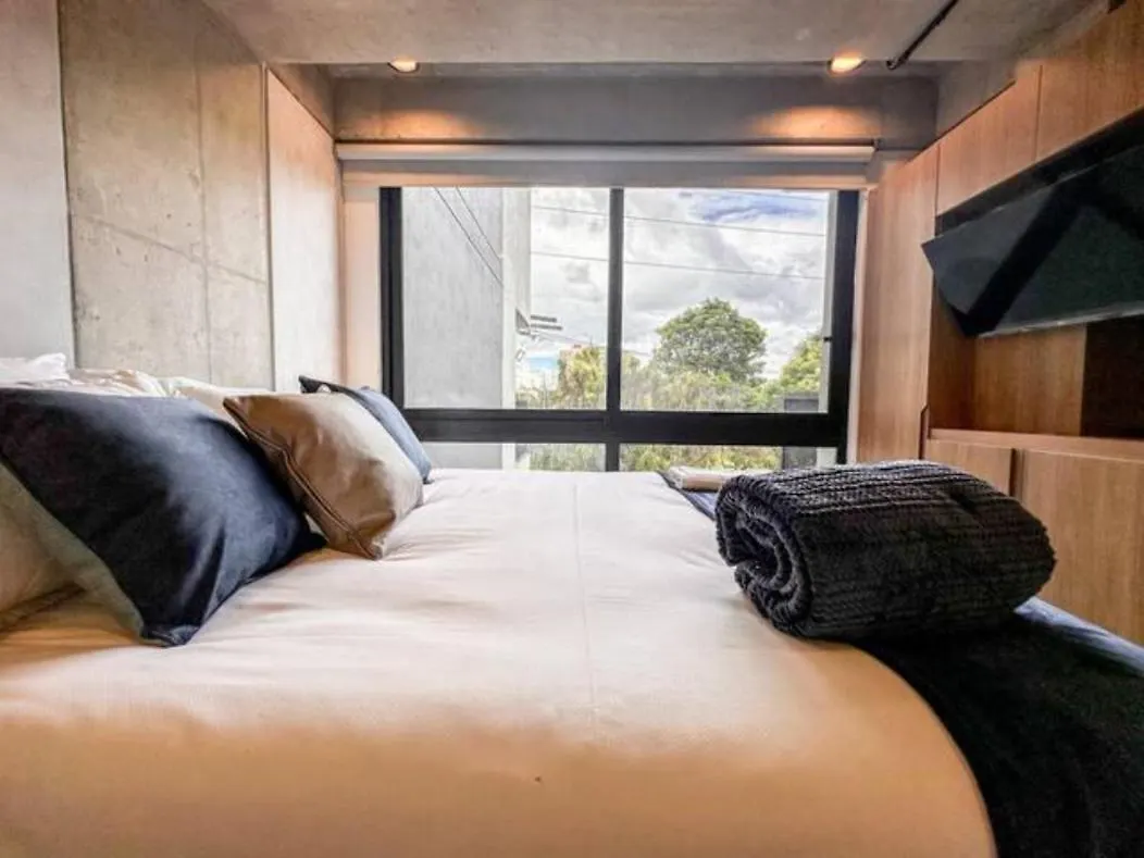 Apartment Skyline Suites - Elegant Living With Coworking & Scenic Views Bogota